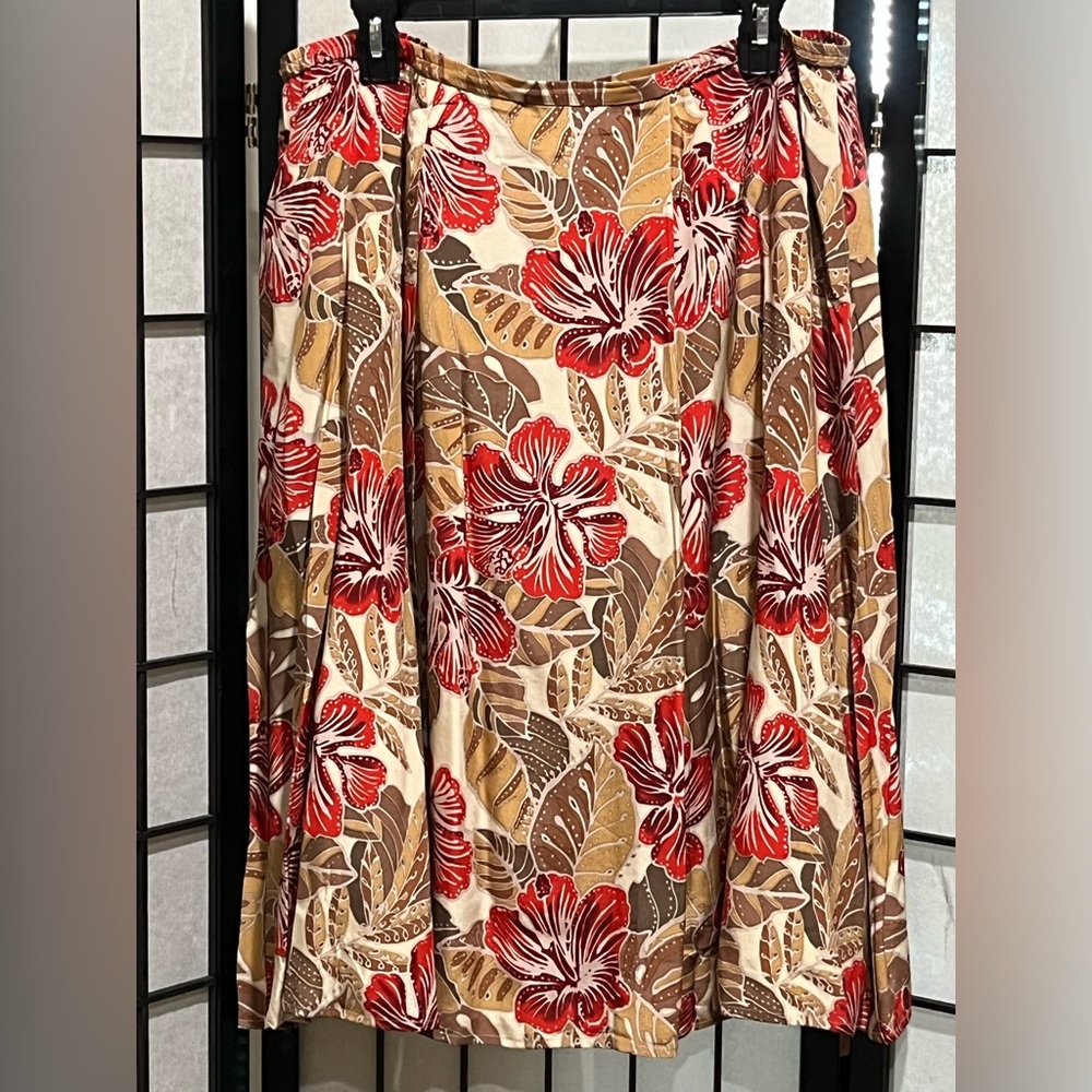 HARVE BENARD A-Line Midi Skirt — Red & Tan Hibiscus Print SILK COLLECTION 18W - Picture 5 of 9